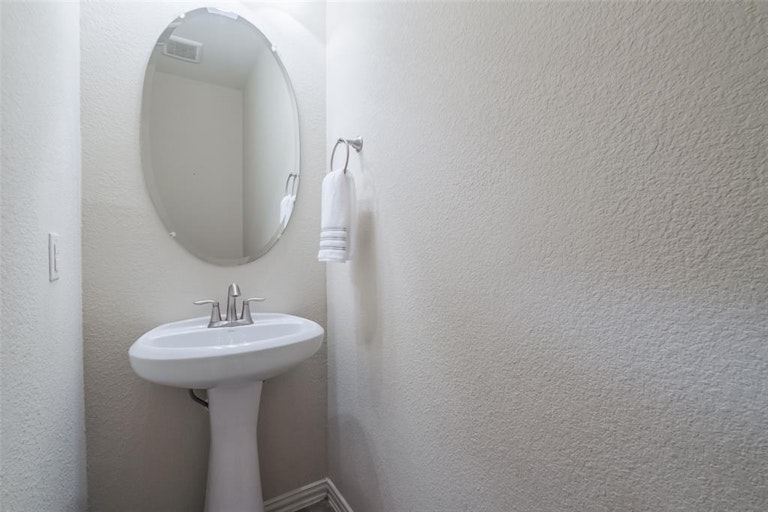 Photo 26 of 48 - 16627 Highland Country Dr, Cypress, TX 77433