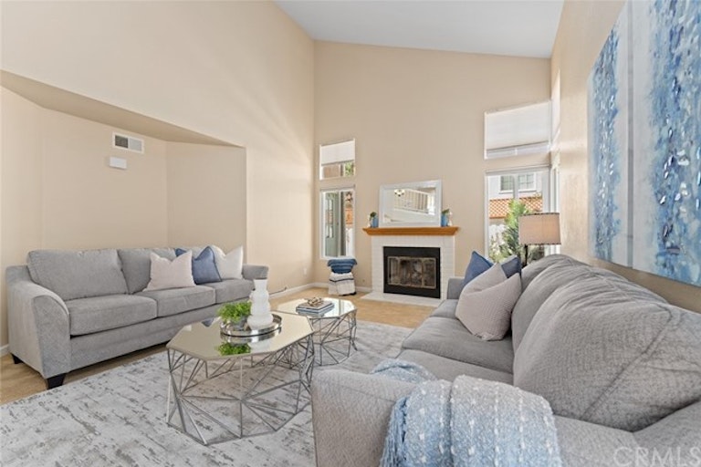 Photo 5 of 40 - 16134 Firestone Ln, Chino Hills, CA 91709