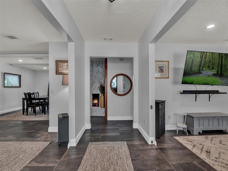 Photo 6 of 37 - 1788 E Cheryl Dr, Winter Park, FL 32792