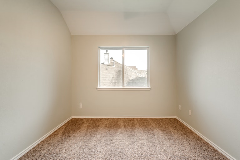 Photo 31 of 37 - 1610 Warrington Way, Forney, TX 75126