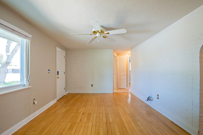 Photo 9 of 23 - 3252 Windfield Dr, Holiday, FL 34691