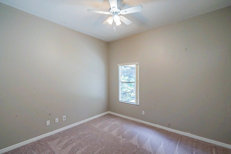 Photo 22 of 30 - 10455 Carlson Cir, Clermont, FL 34711