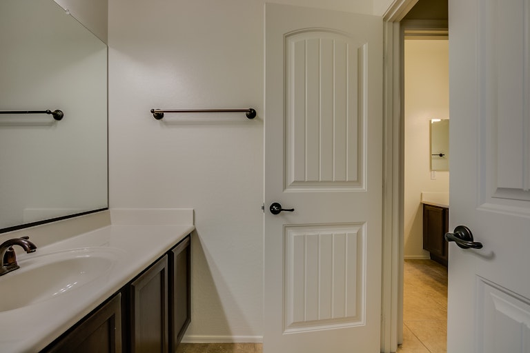 Photo 29 of 44 - 131 W Hackberry Dr, Chandler, AZ 85248