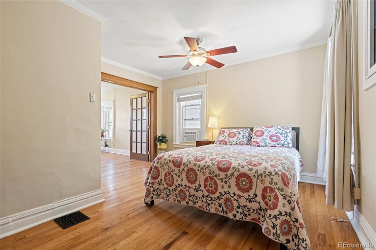 Photo 24 of 35 - 1359 Steele St, Denver, CO 80206