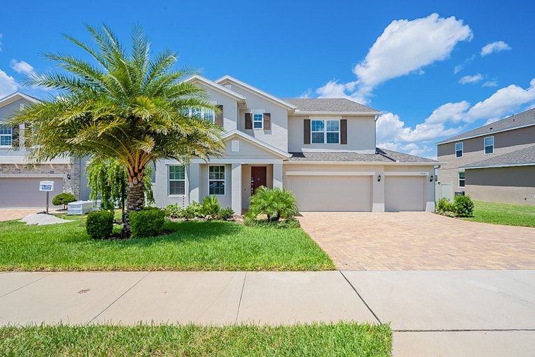 Photo 1 of 36 - 1904 Bonser Rd, Minneola, FL 34715