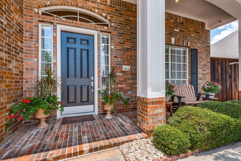 Photo 3 of 26 - 1604 Stone Crest Dr, Flower Mound, TX 75028