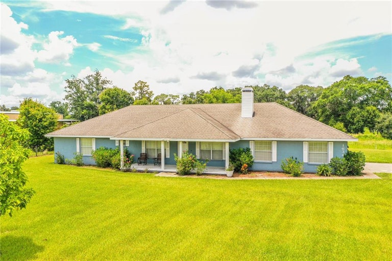 Photo 3 of 68 - 1634 N Combee Rd, Lakeland, FL 33801