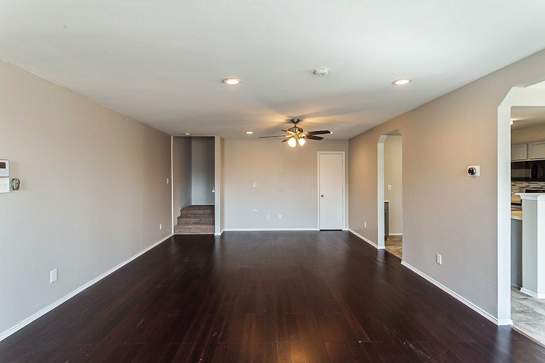 Photo 5 of 20 - 8130 Willow Country, San Antonio, TX 78254