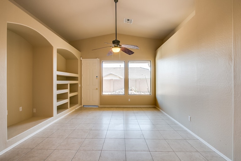 Photo 3 of 29 - 10917 W Overlin Dr, Avondale, AZ 85323