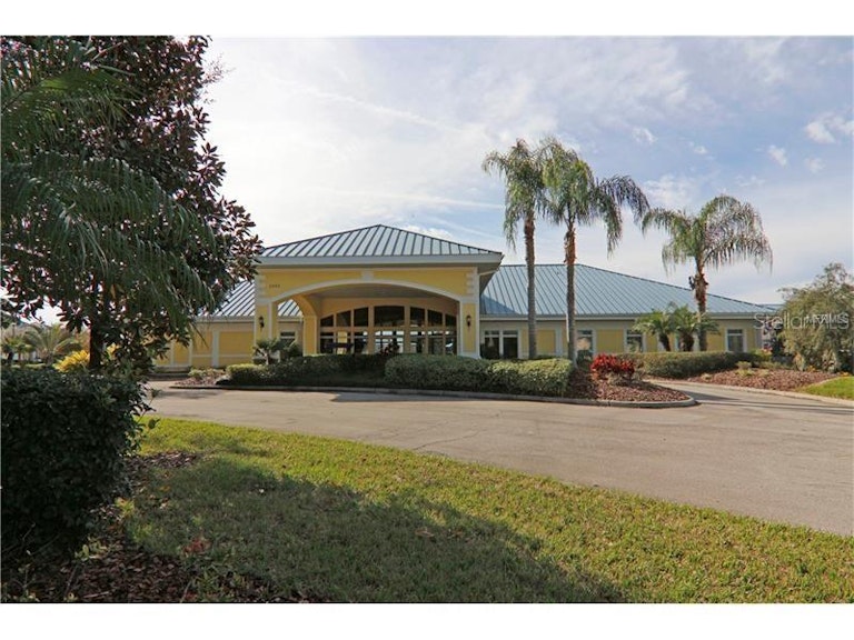 Photo 16 of 19 - 601 Fairmont Pl, Kissimmee, FL 34744