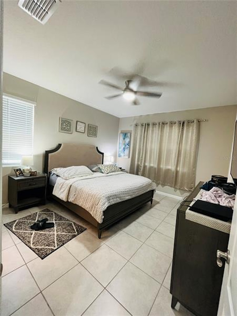 Photo 20 of 25 - 914 Fallon Hills Dr, Haines City, FL 33844