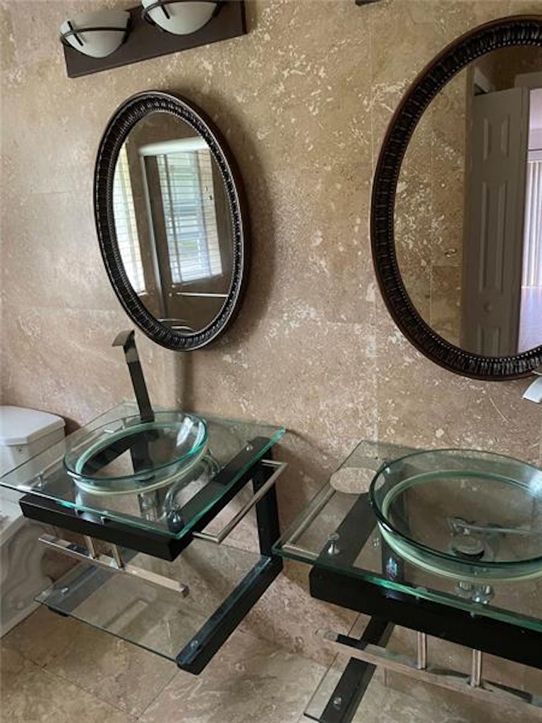 Photo 16 of 19 - 7740 Ligonier Ct, Orlando, FL 32819