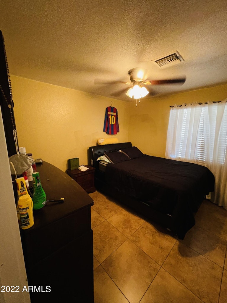 Photo 19 of 28 - 6414 W Avalon Dr, Phoenix, AZ 85033