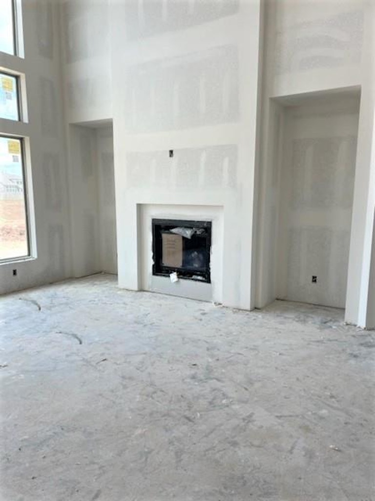 Photo 4 of 11 - 1931 Golden Leaf Dr, Missouri City, TX 77459