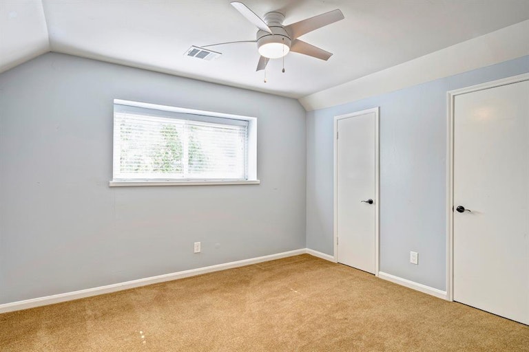 Photo 24 of 34 - 13519 Westport Ln, Houston, TX 77079