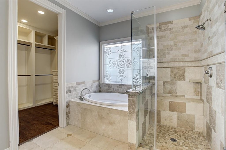 Photo 27 of 49 - 6009 Clyde St, Houston, TX 77007