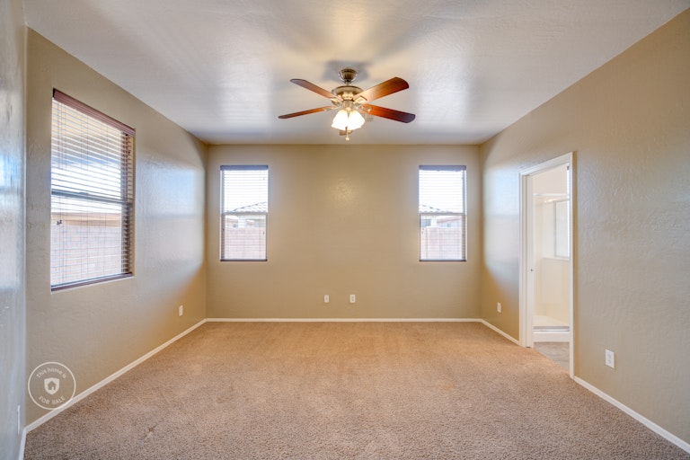 Photo 15 of 27 - 17711 W Tasha Dr, Surprise, AZ 85388