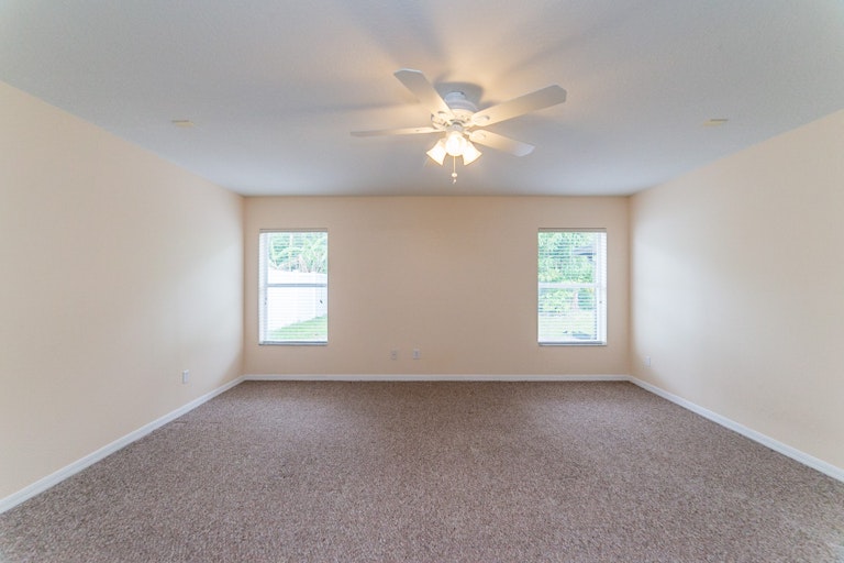 Photo 11 of 19 - 226 Windrose Dr, Orlando, FL 32824