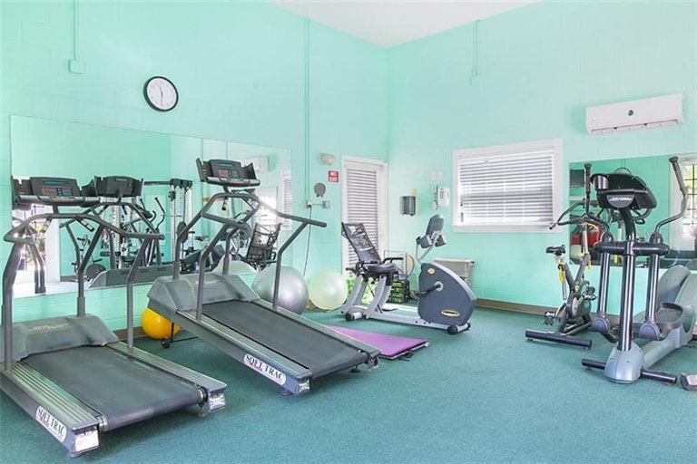 Photo 23 of 25 - 1800 Mariner Dr #11, Tarpon Springs, FL 34689