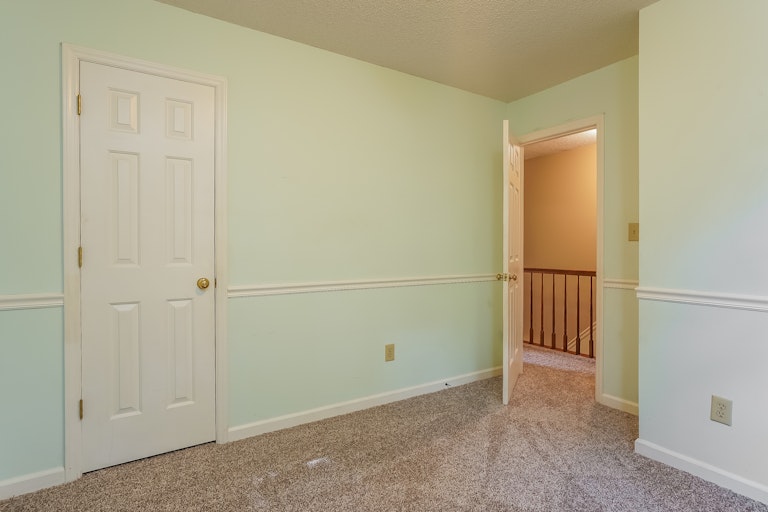 Photo 20 of 25 - 4101 Cary Oaks Dr, Apex, NC 27539