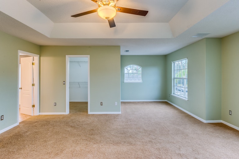 Photo 16 of 33 - 1019 Landview Ct, Orlando, FL 32828