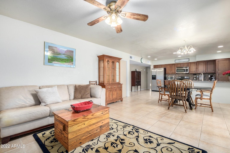 Photo 16 of 41 - 3008 W Danbury Dr, Phoenix, AZ 85053