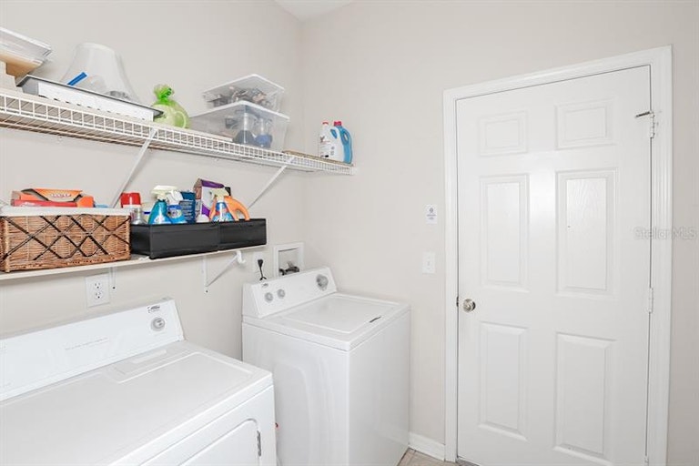 Photo 20 of 24 - 5209 Clover Mist Dr, Apollo Beach, FL 33572