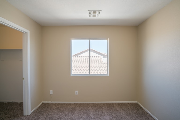 Photo 22 of 32 - 15328 W Evans Dr, Surprise, AZ 85379