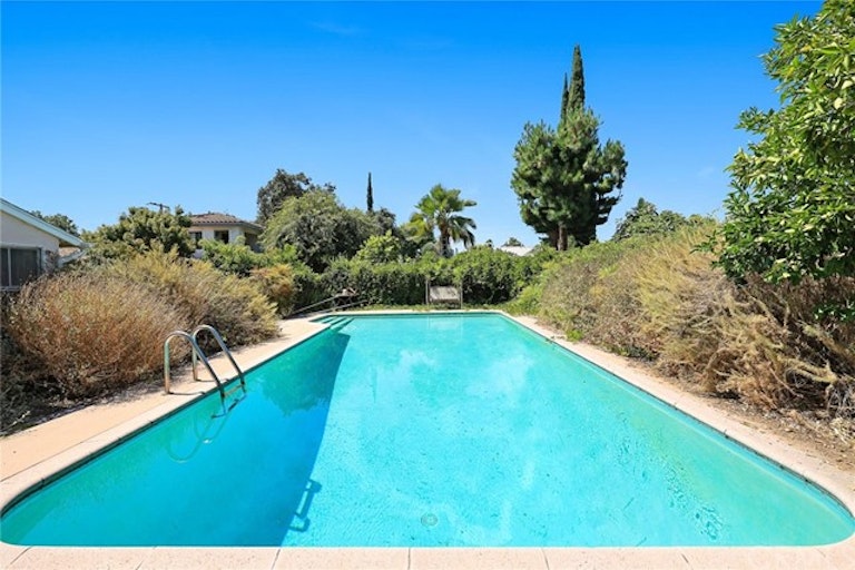 Photo 35 of 52 - 6565 N Vista St, San Gabriel, CA 91775