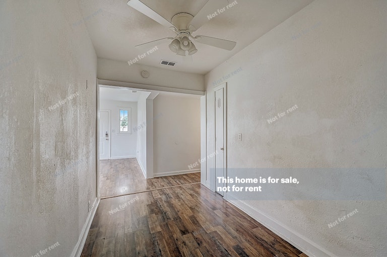 Photo 20 of 27 - 1718 McMillan St, Jacksonville, FL 32209