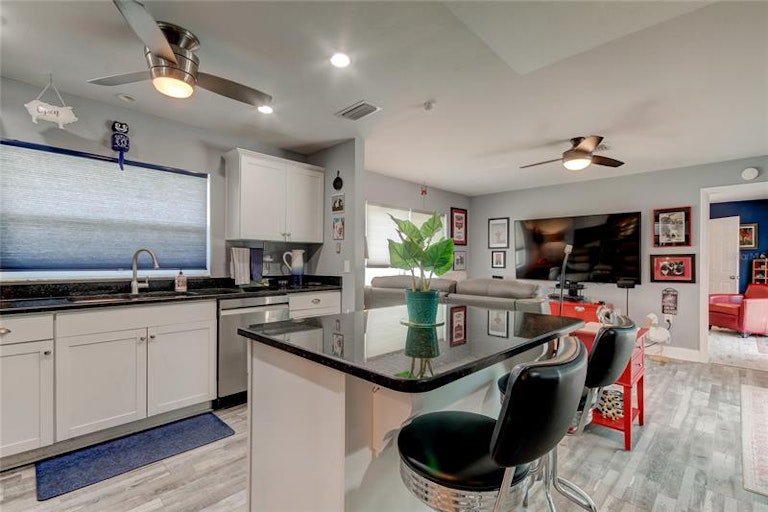 Photo 44 of 99 - 206 Timberview Dr, Safety Harbor, FL 34695
