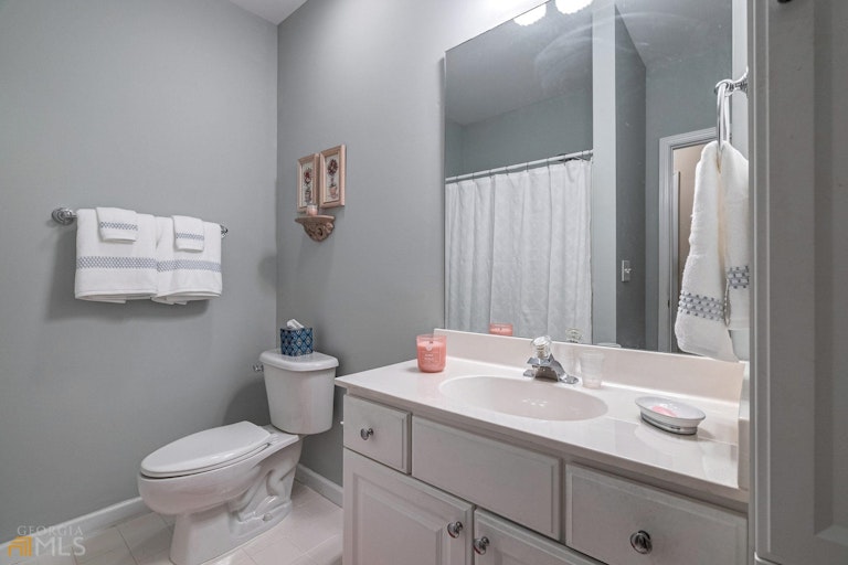 Photo 34 of 42 - 1450 Water Shine Way, Snellville, GA 30078