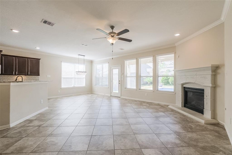 Photo 13 of 48 - 16627 Highland Country Dr, Cypress, TX 77433