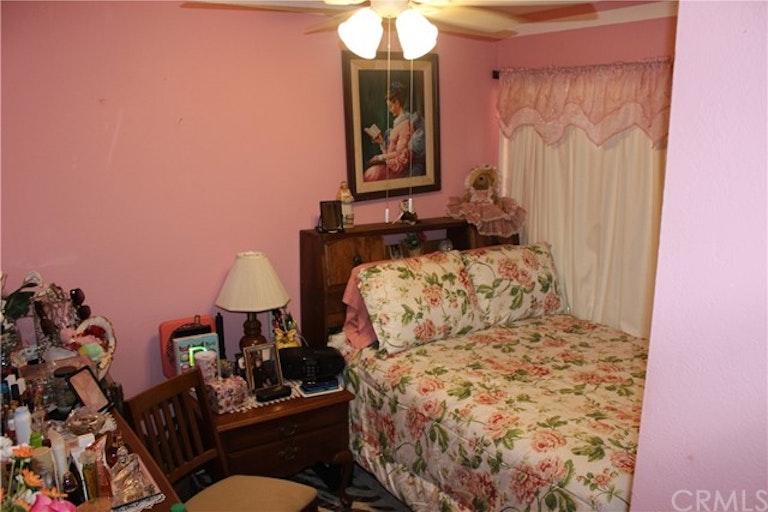 Photo 15 of 19 - 7905 Galway Ct, Riverside, CA 92503