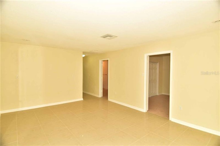 Photo 17 of 22 - 1608 Carroll St, Clearwater, FL 33755