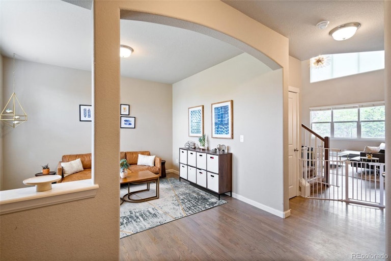 Photo 4 of 40 - 2347 S Loveland St, Denver, CO 80228