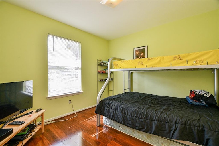 Photo 20 of 33 - 17339 Indigo Mist Ct, Houston, TX 77084