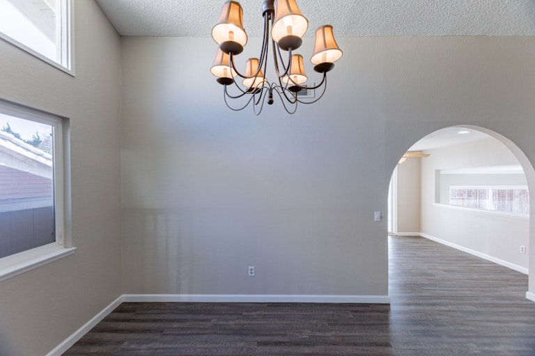 Photo 15 of 33 - 1234 Diana Ct, Upland, CA 91786