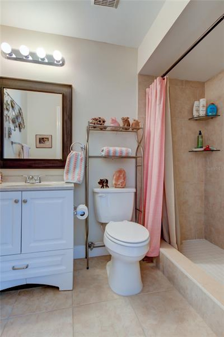 Photo 56 of 99 - 206 Timberview Dr, Safety Harbor, FL 34695