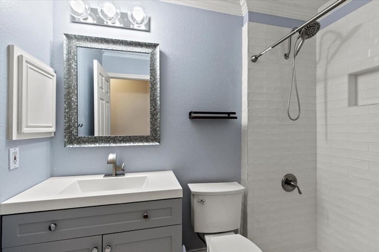 Photo 28 of 33 - 4368 Sierra Dr, Grand Prairie, TX 75052
