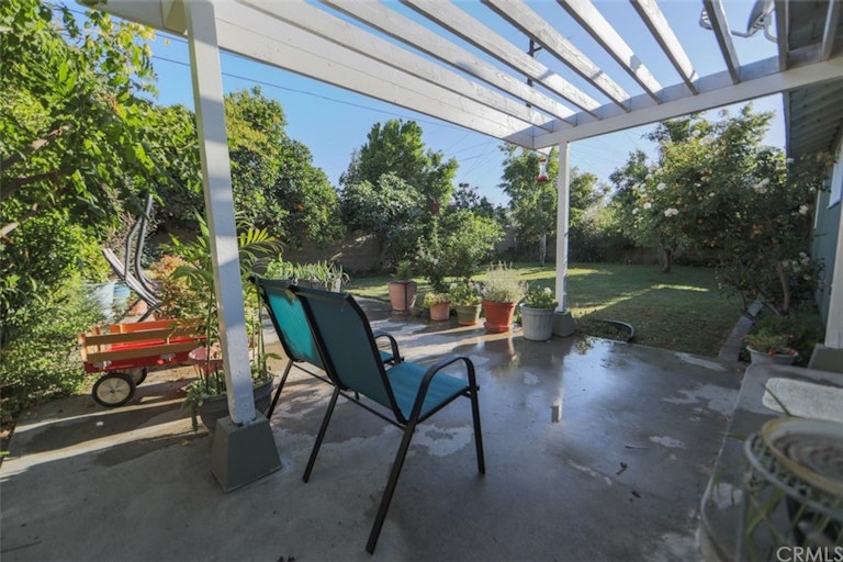 Photo 45 of 59 - 5666 Panama Dr, Buena Park, CA 90620