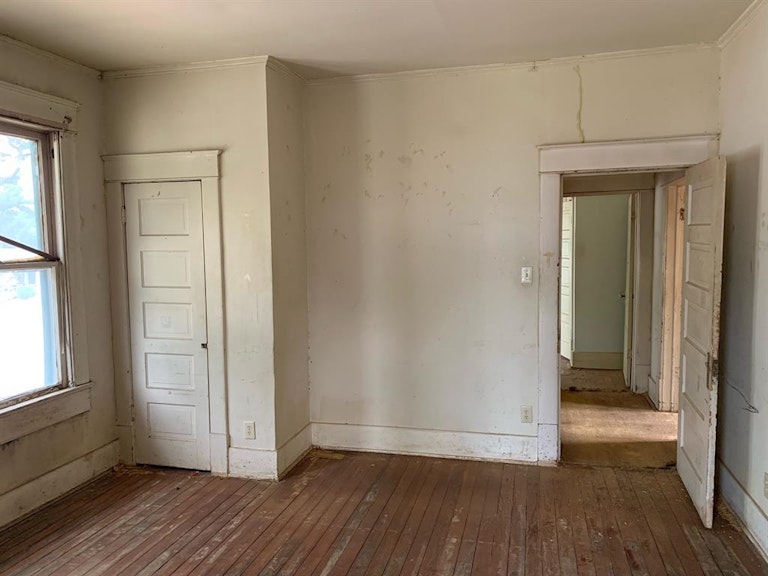 Photo 12 of 16 - 1734 Arizona Ave, Dallas, TX 75216
