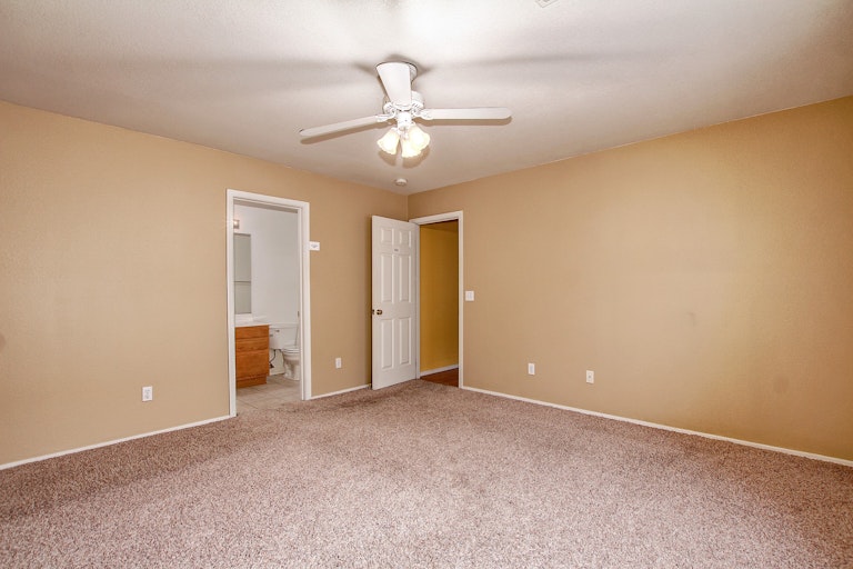 Photo 4 of 23 - 8132 E Onza Ave, Mesa, AZ 85212