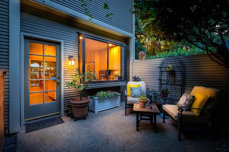 Photo 39 of 40 - 317 Wyndgate Rd, Sacramento, CA 95864