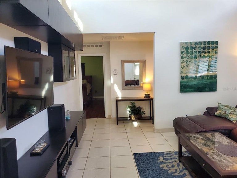 Photo 18 of 46 - 171 Ivy Dr, Kissimmee, FL 34743