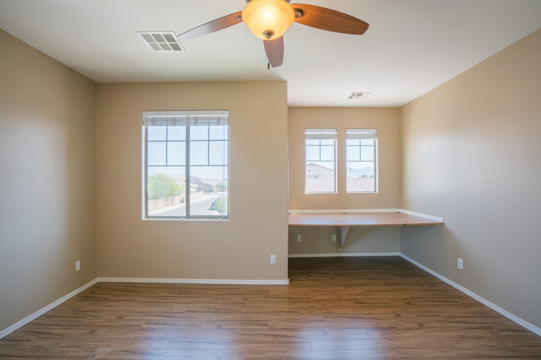 Photo 13 of 37 - 7028 W Shumway Farm Rd, Laveen, AZ 85339