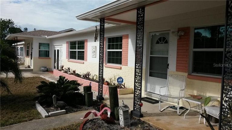 Photo 10 of 25 - 5703 25th Ave S, Gulfport, FL 33707