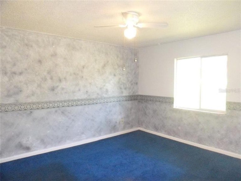 Photo 12 of 24 - 11201 122nd Ave #202, Largo, FL 33778