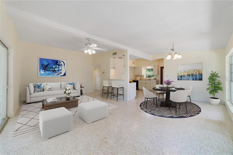 Photo 12 of 34 - 1200 Tanager Dr, Orlando, FL 32803