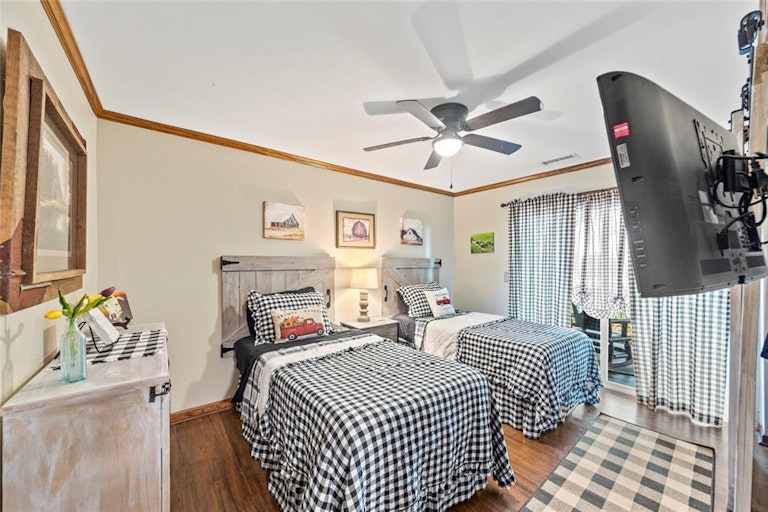 Photo 25 of 40 - 217 Dowdy Rd, McKinney, TX 75069